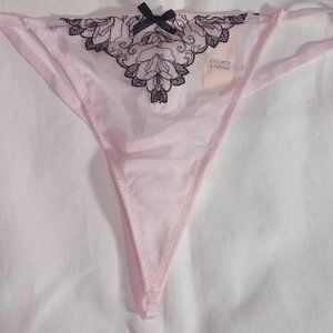 VICTORIA  SECRECT G STRING